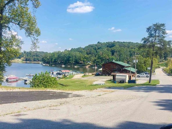 530 Lake Malone Rd, Lewisburg, KY 42256